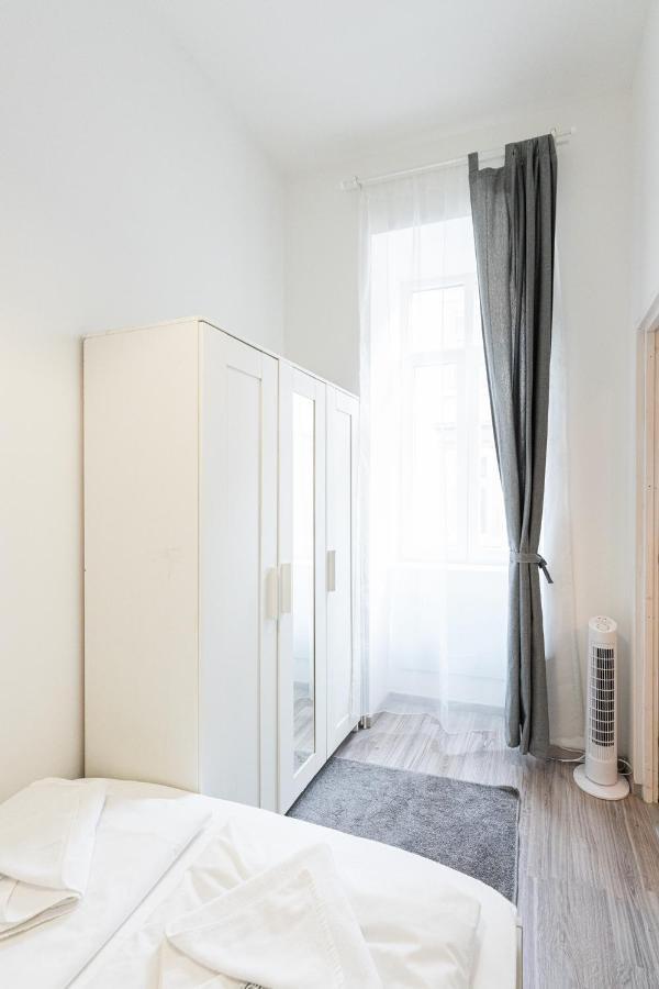 King Seventeen Homes Budapest Luaran gambar